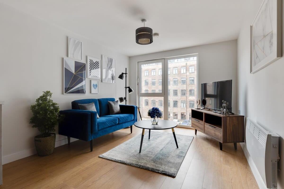 1 Bed Modern Apartment In A Converted Mill Leeds  Exteriér fotografie